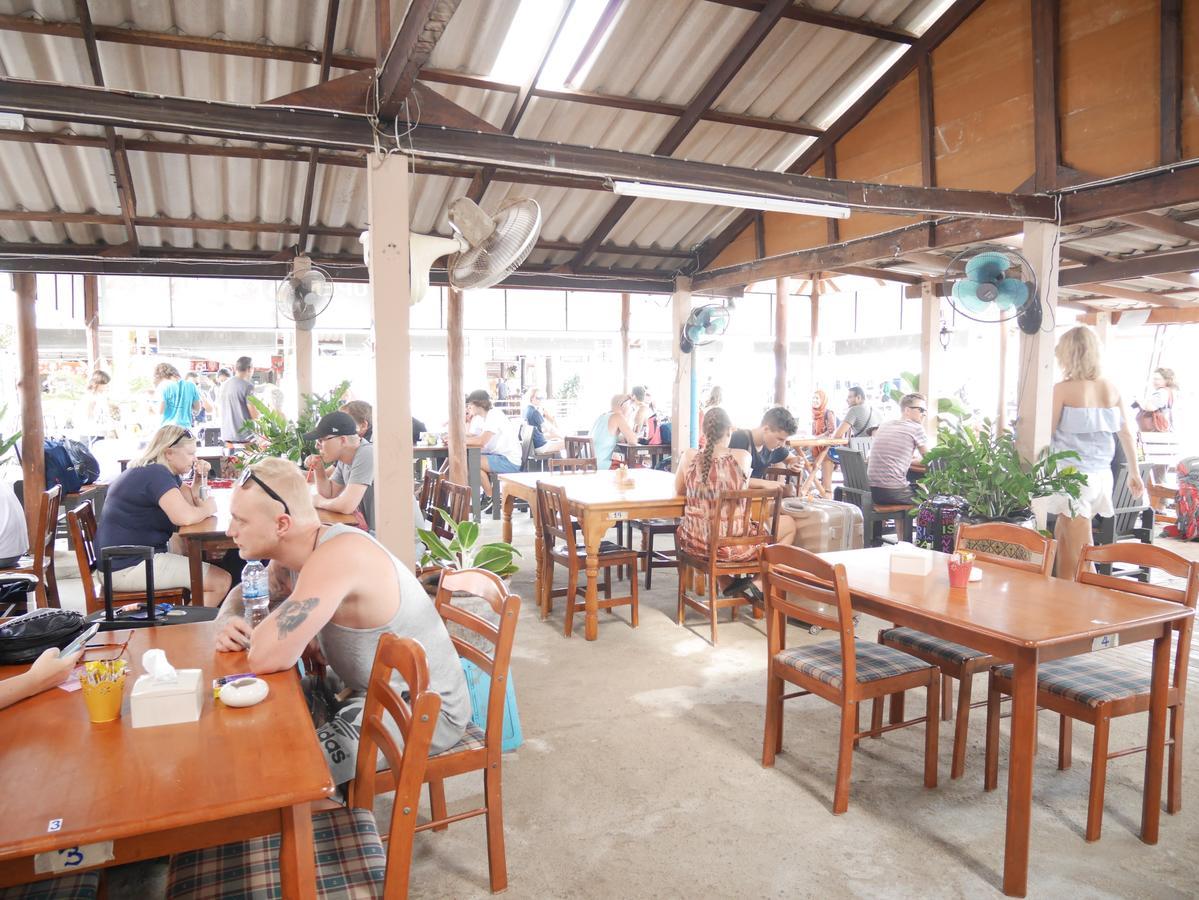 At Pier Hostel Lanta Ko Lanta Εξωτερικό φωτογραφία